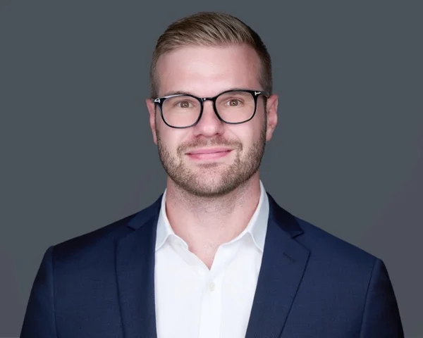 Business headshot Springdale AR professional man by NWA Headshots